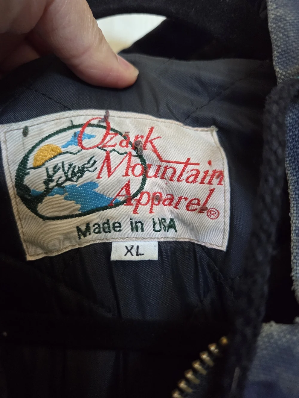 Ozark Mountain Apparel navy blue denim jacket with red embroidery Size XL Grunge